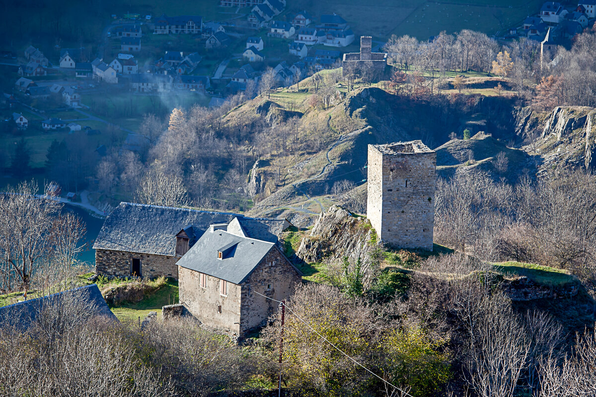 Tours de Loudervielle et Génos Tours de Loudervielle et Génos